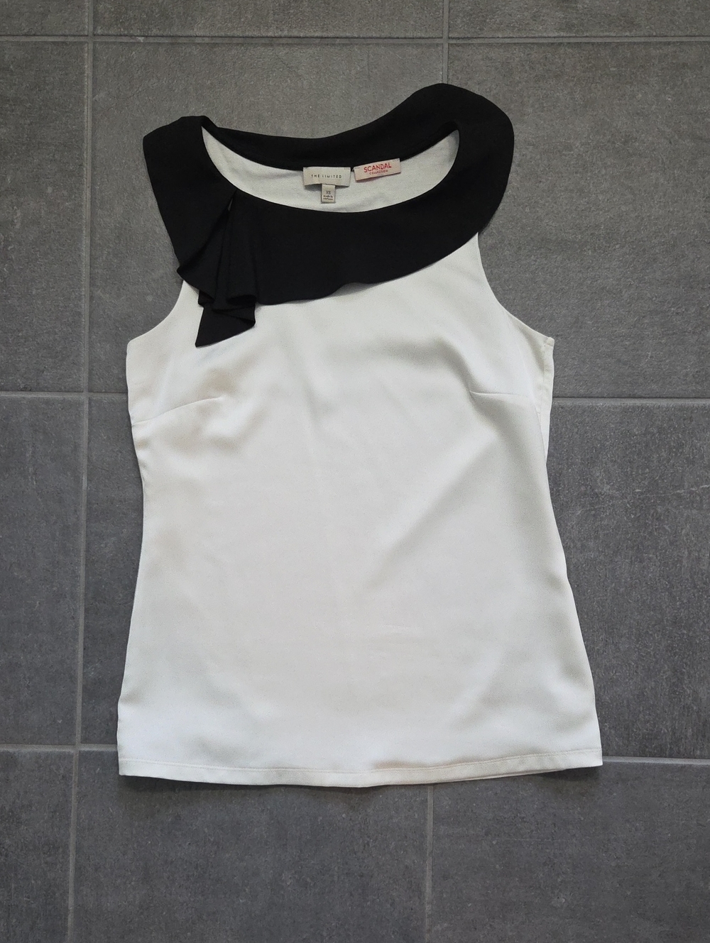 Limited Top - Scandal Collection